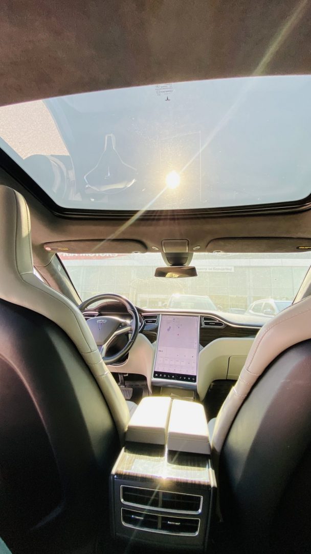Легковой автомобиль Tesla S 75 - Фото 7